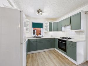 Photo 7- click for photo gallery